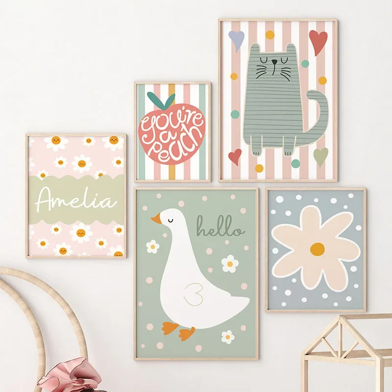 Baby Nursery Pictures - Cartoon Kat Eend Vogel Appel Custom