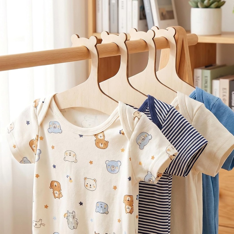 Babykledingrek Schattige beer  - Baby Nursery Girl Room recensie en prijs