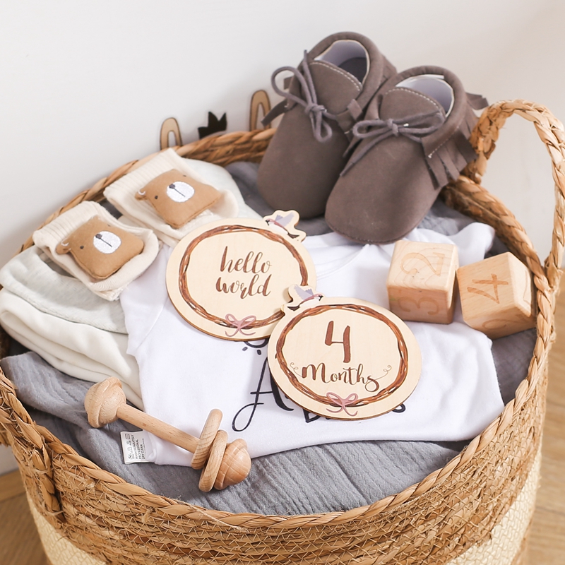 8 Stuks Houten Baby Milestone  - Milestone Card Set recensie en prijs